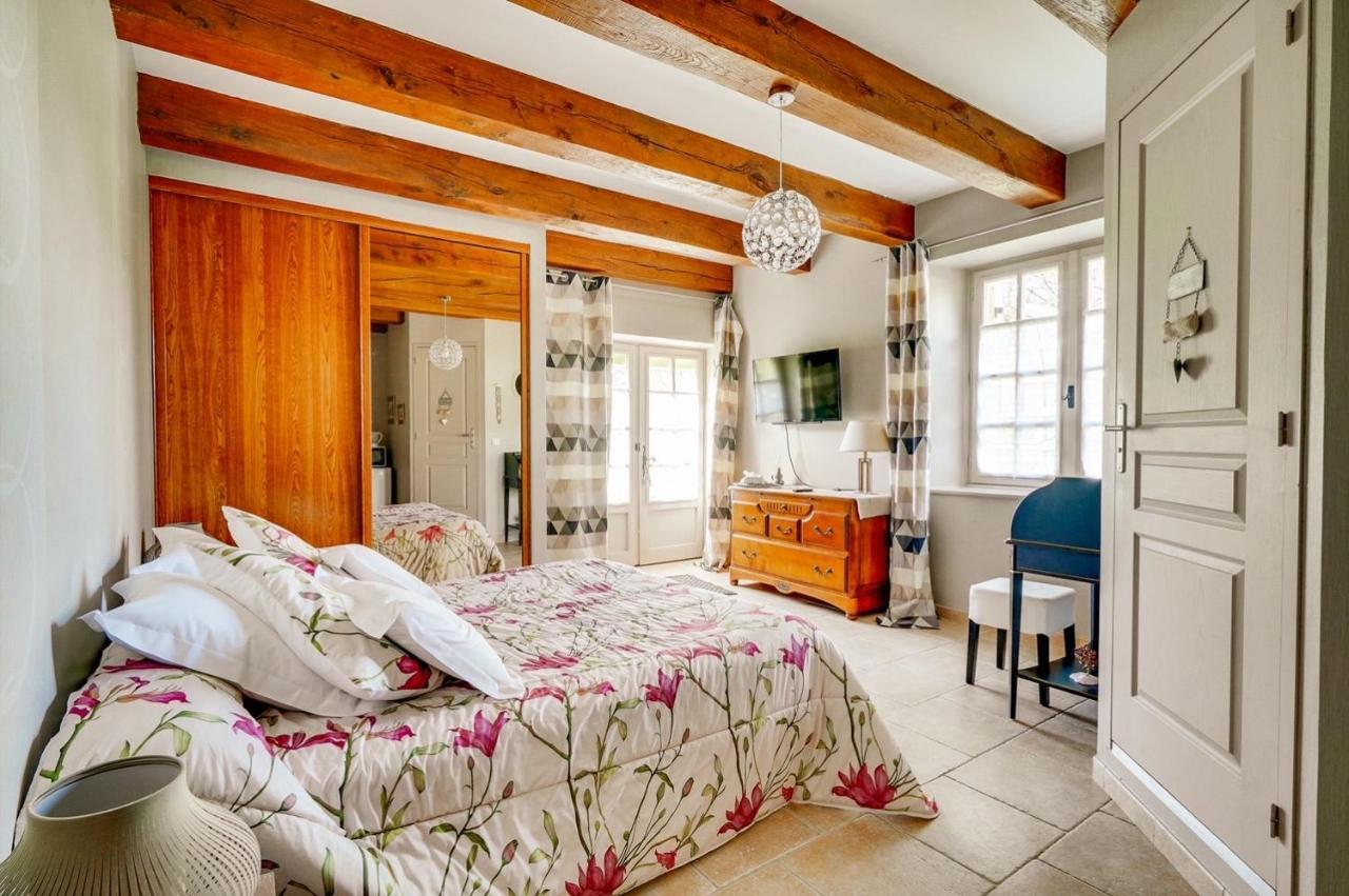 Bed and Breakfast Les Camelias à Lalinde Extérieur photo